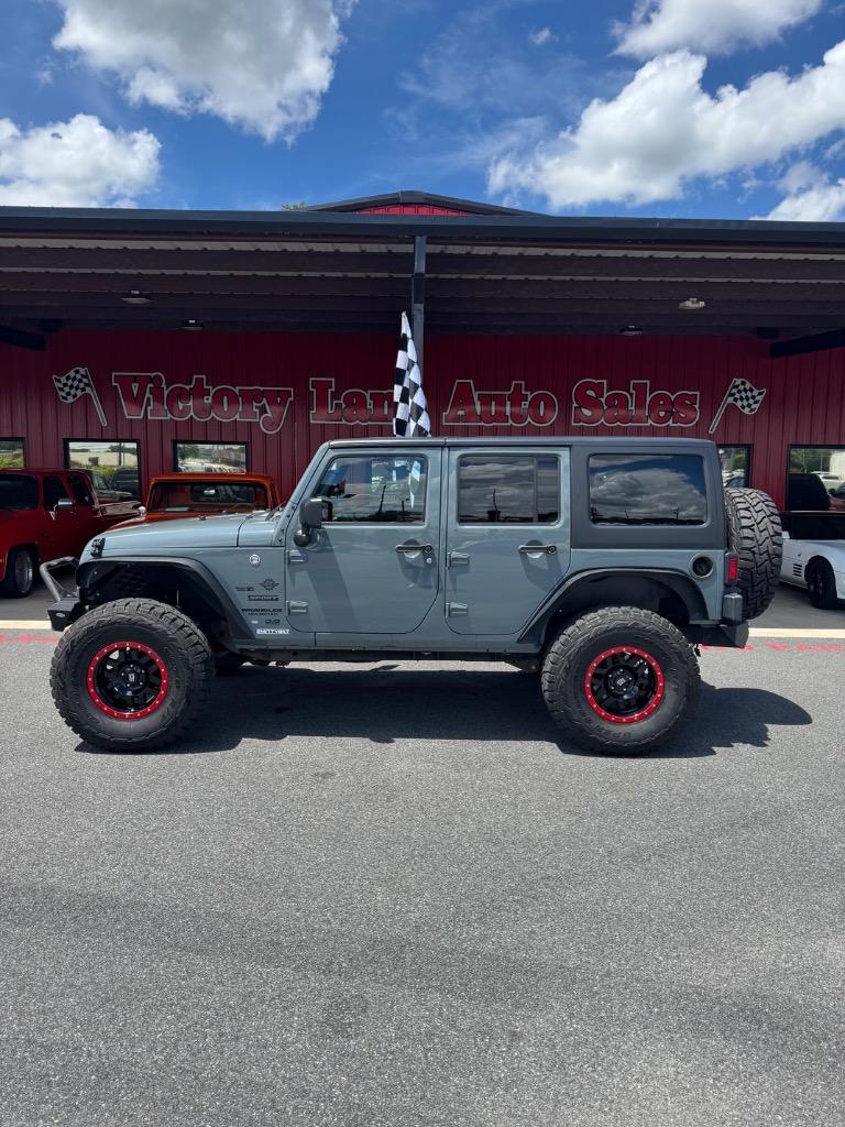 2015 Jeep Wrangler Unlimited Sport's photo