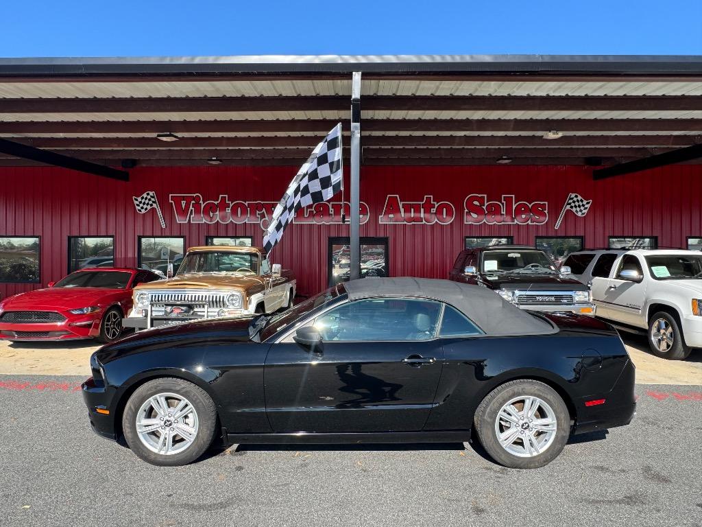 2014 Ford Mustang's photo