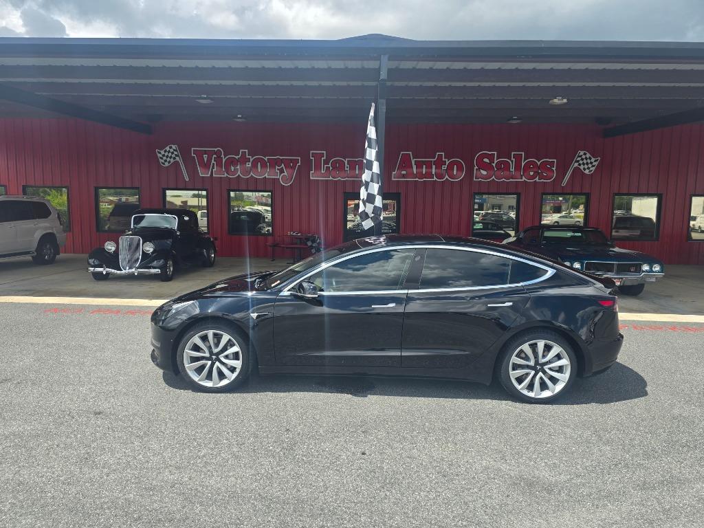 2018 Tesla Model 3 Long Range Dual Motor All-Wheel Drive's photo